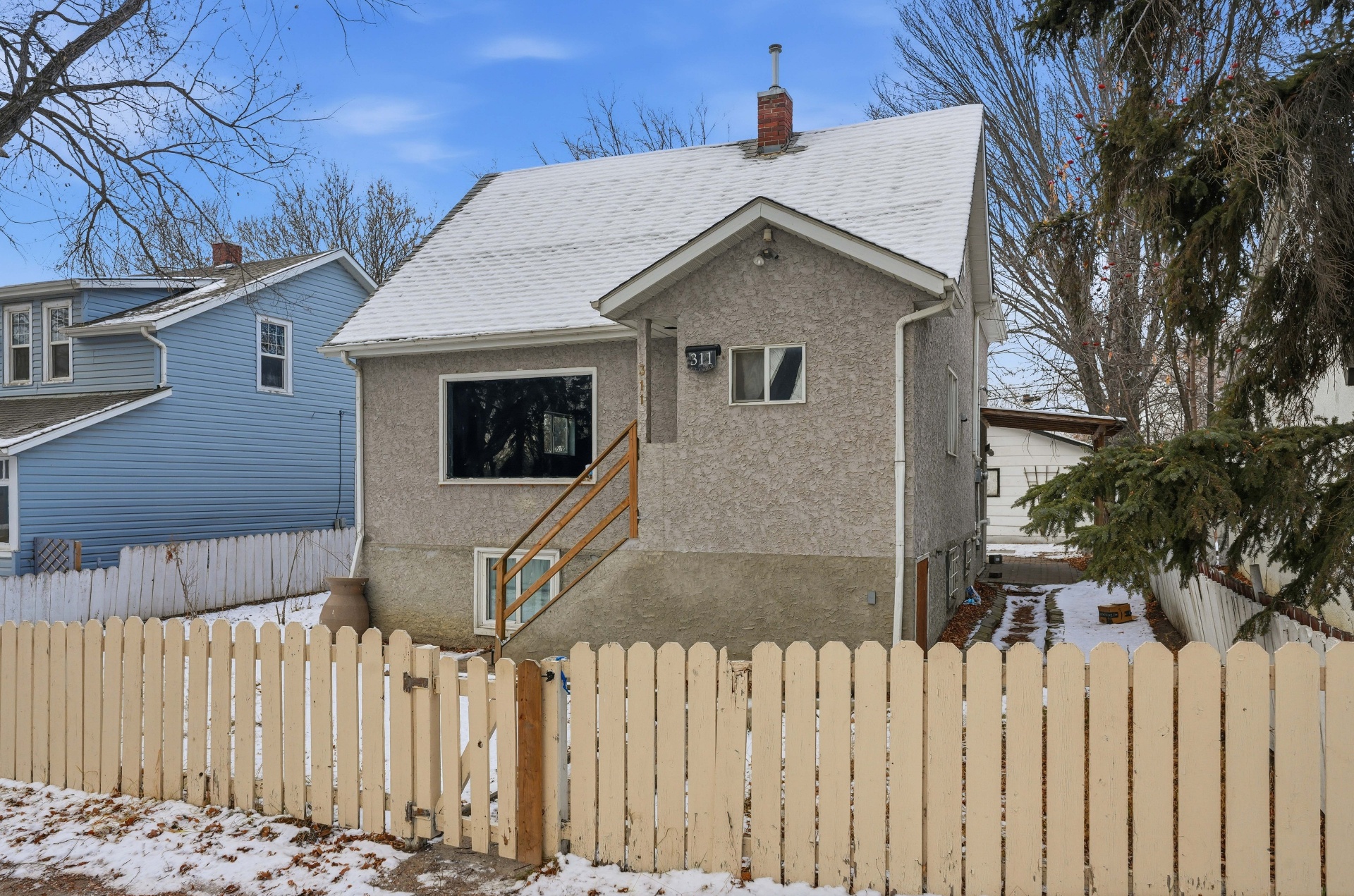 $31万，河西独栋出售，地下室分门出入带厨房+双车库，311 I Avenue N——林与唐地产